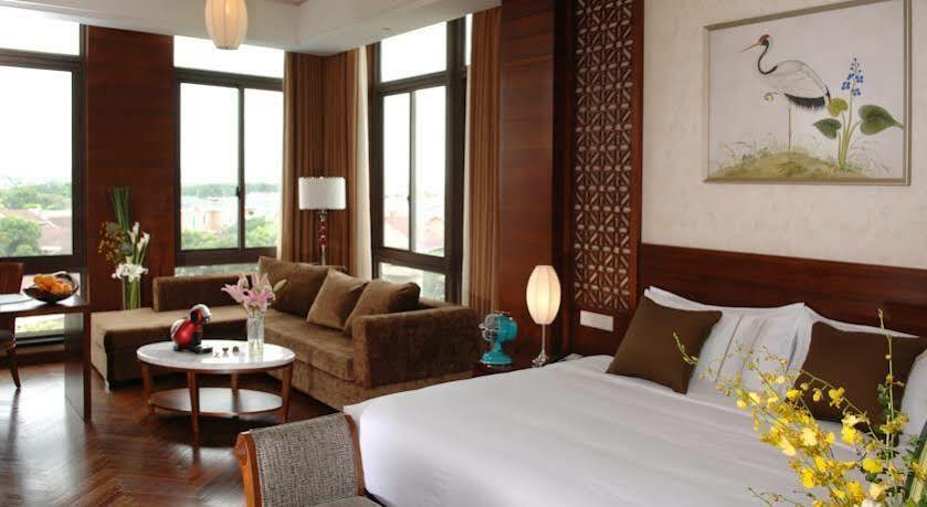 Fondney Hotel Shanghai Necc Hongqiao Airport T2 Xangai Exterior foto